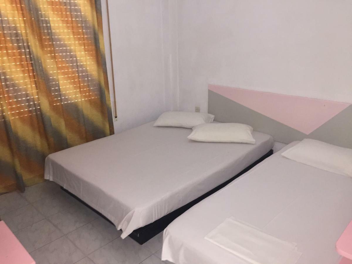 Dimis Studios And Apartments Olympiakí Aktí Kültér fotó