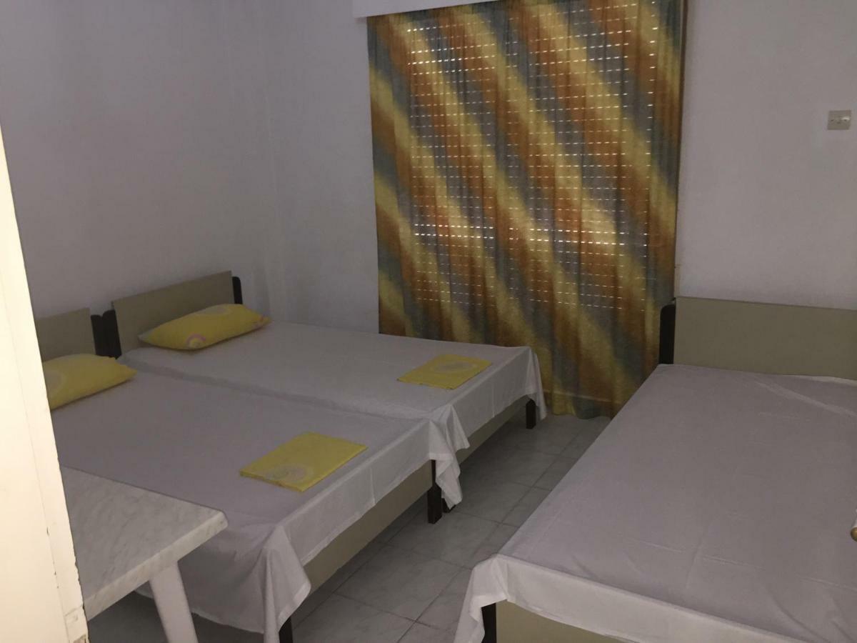 Dimis Studios And Apartments Olympiakí Aktí Kültér fotó