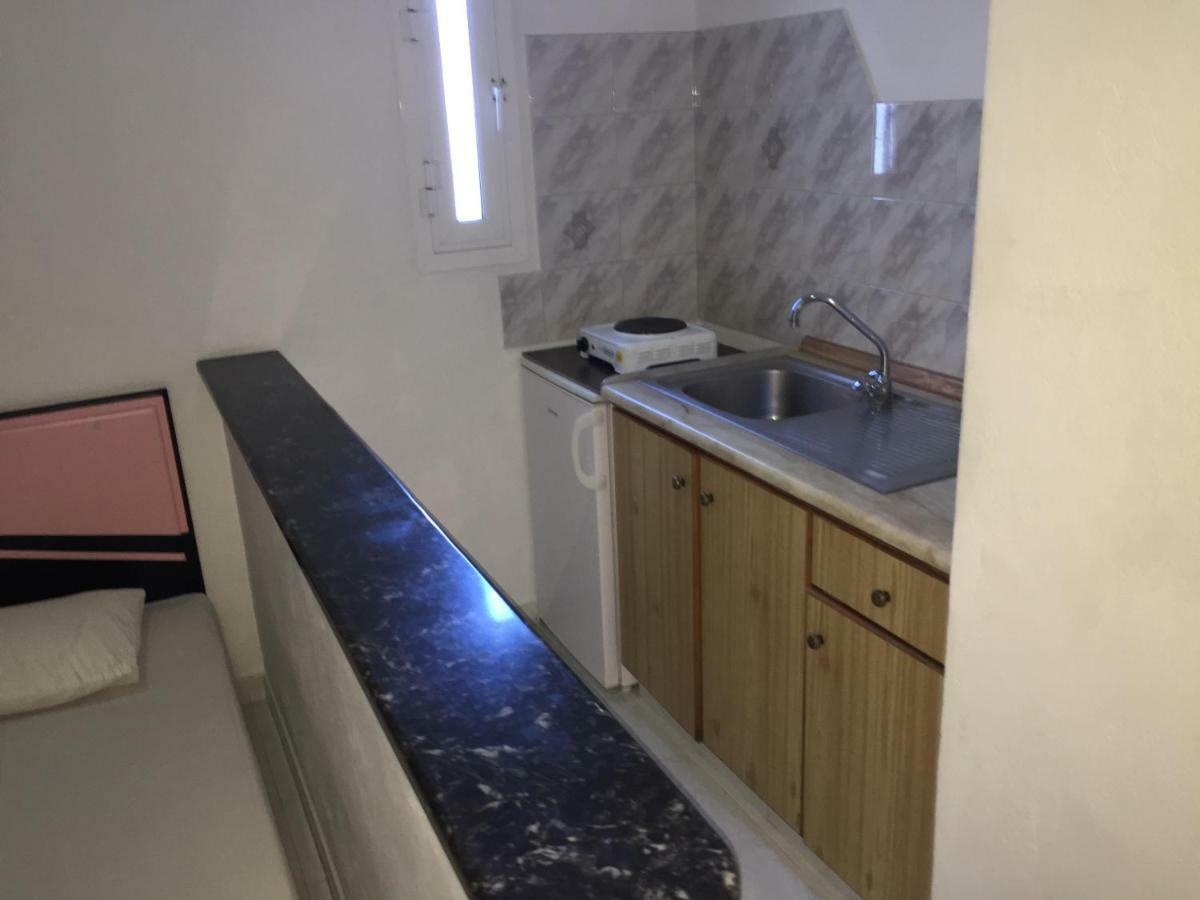 Dimis Studios And Apartments Olympiakí Aktí Kültér fotó