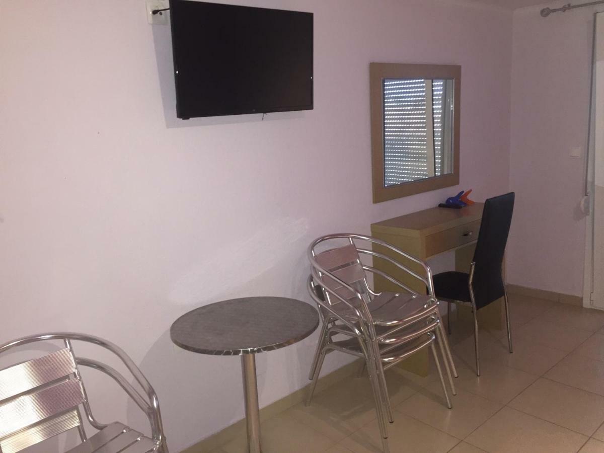 Dimis Studios And Apartments Olympiakí Aktí Kültér fotó