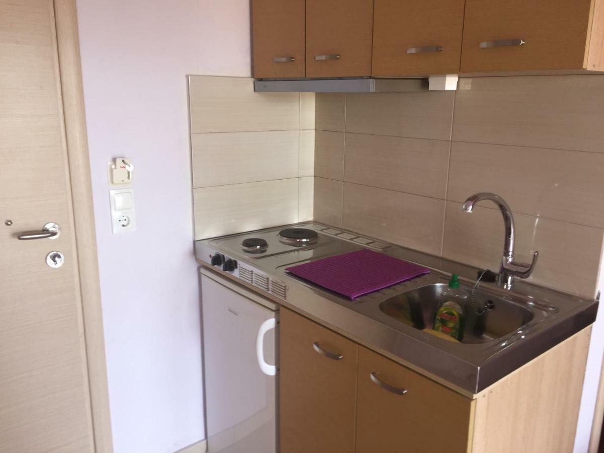 Dimis Studios And Apartments Olympiakí Aktí Kültér fotó